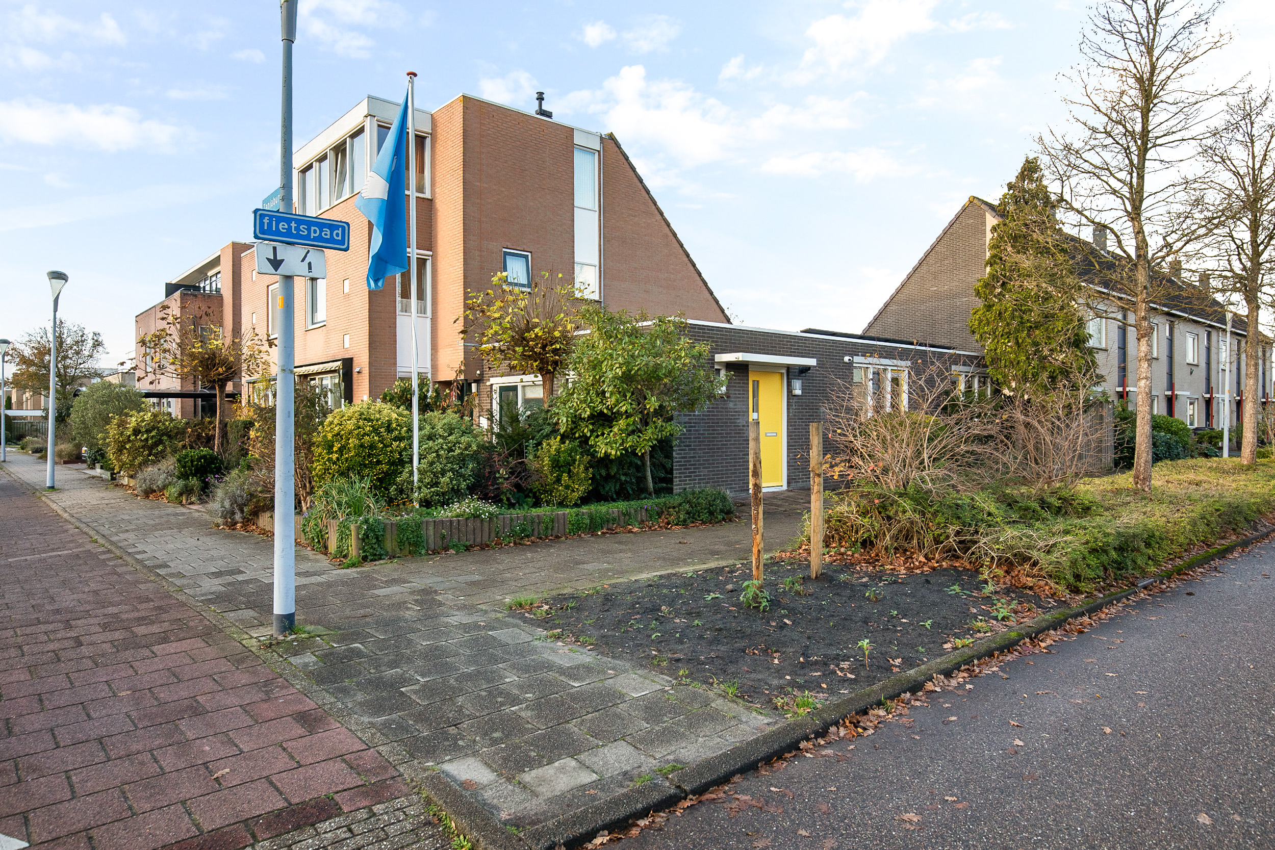 Taniaburg 36 , 2135 BX Hoofddorp 47
