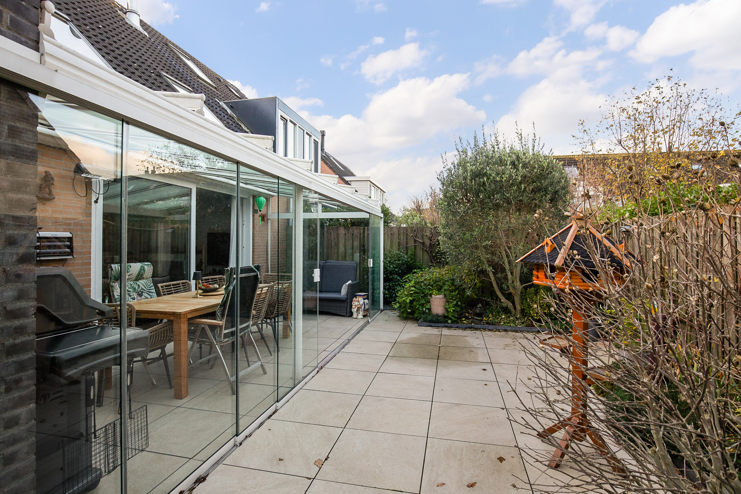 Taniaburg 36 , 2135 BX Hoofddorp 40